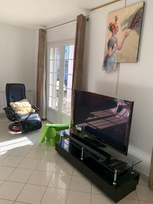 Casabina Appartement Entre Disney Et Paris Chelles  Kamer foto